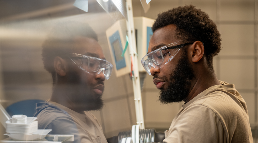 Damien Cooper is a chemistry Ph.D. student in the Yruegas group