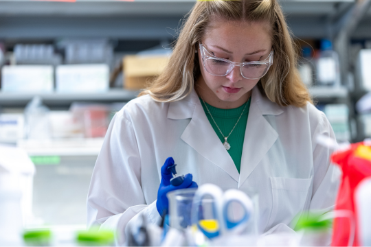 Elizabeth Kelley, Bioengineering Ph.D. student in the Veiseh Lab