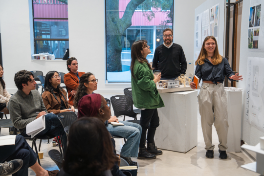 Malikova presenting in the Rice School of Architecture