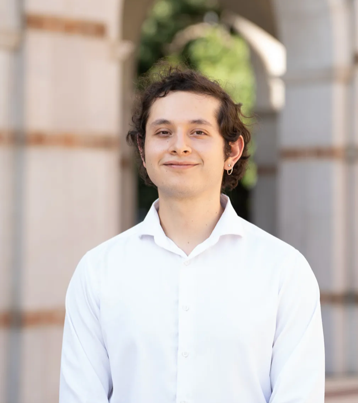 Alan Covarrubias, Opportunity Funds Scholar
