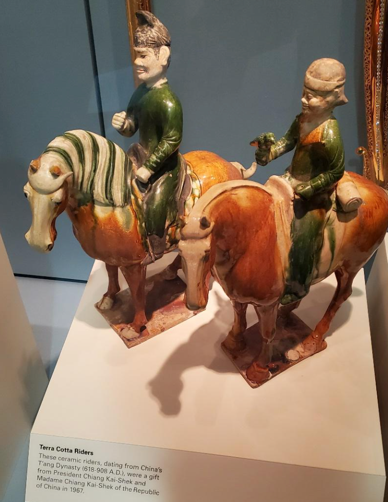 A gift from Chiang Kai-shek to LBJ